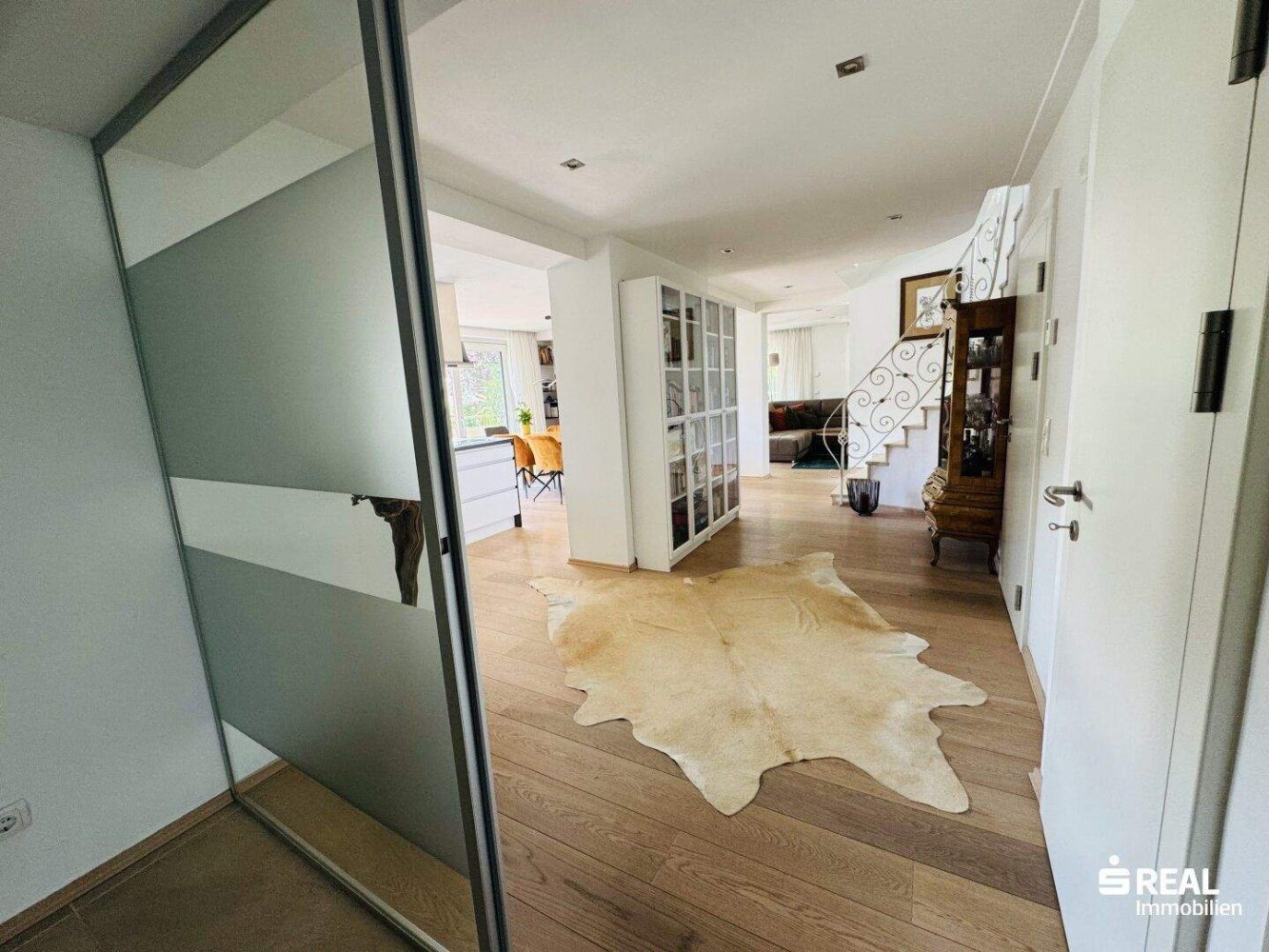 Дом с 8 комнатами в Бад Ишль, Австрия № 158762