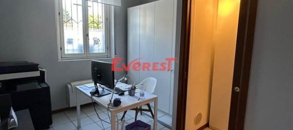 Escritório de 2 divisões em Busto Arsizio, Italy N.º 378172 7