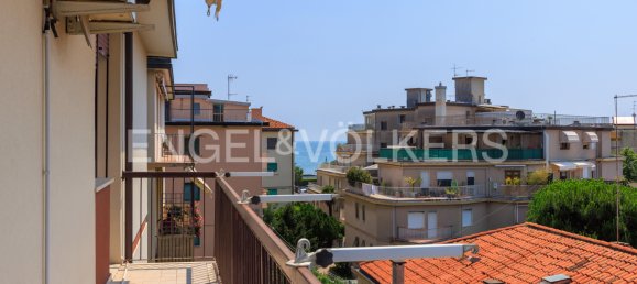 2 bedrooms Apartment in Terrazzo, Italy No. 67700 4