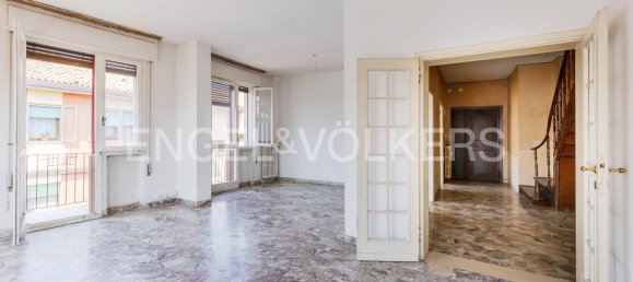 2 bedrooms Apartment in Terrazzo, Italy No. 67700 2