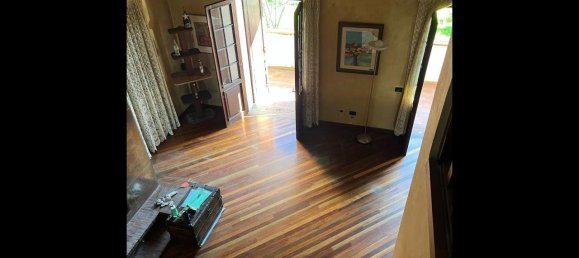 3 bedrooms Villa in Albignasego, Italy No. 323257 8