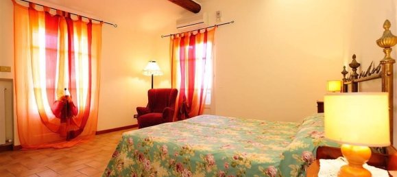 Дом с 15 комнатами в Кортона, Италия № 26276 19