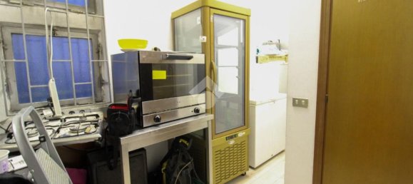 40m² Commercial property in Gorgonzola, Italy No. 105024 21