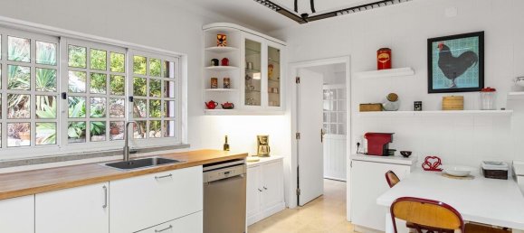 5 bedrooms Villa in Sesimbra, Portugal No. 324417 13