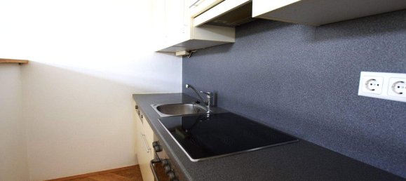 2-salle Appartement à Eggenberg, Austria No. 252250 4