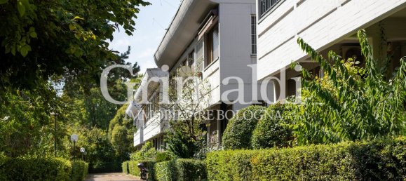 6-salle Appartement à Bologna, Italy No. 58324 26