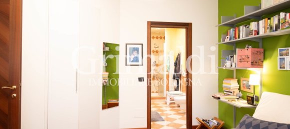 6-salle Appartement à Bologna, Italy No. 58324 10