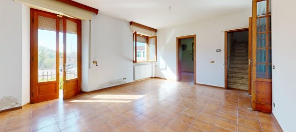 4 غرف نوم منزل في Barga, Italy رقم 296946 17