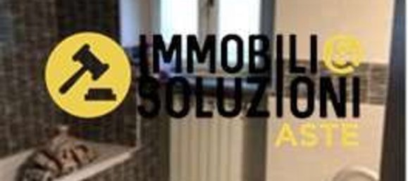 3 rooms Apartment in Busto Arsizio, Italy No. 1658 4