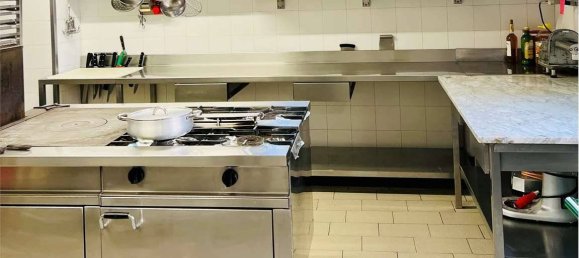 5 rooms Building in Fagnano Olona, Italy No. 213845 10