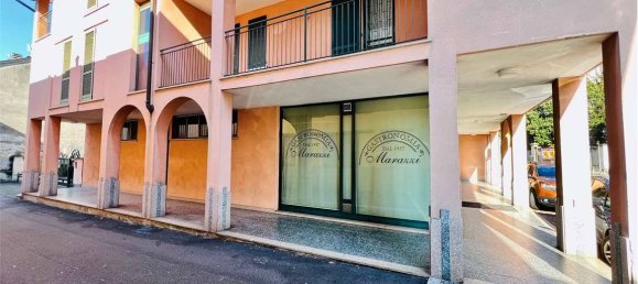5 rooms Building in Fagnano Olona, Italy No. 213845 11