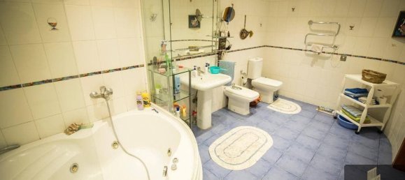 3 bedrooms Apartment in Nasimi, Azerbaijan No. 1887 6