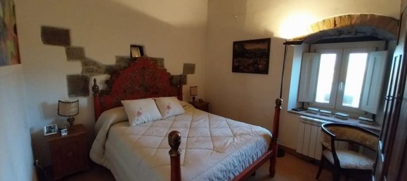 Дом с 5 комнатами в Виккьо, Италия № 159137 11