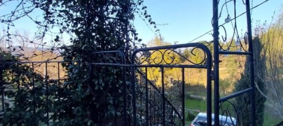 Дом с 5 комнатами в Виккьо, Италия № 159137 23