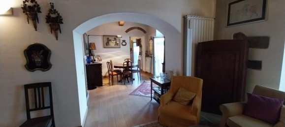 Дом с 5 комнатами в Виккьо, Италия № 159137 19