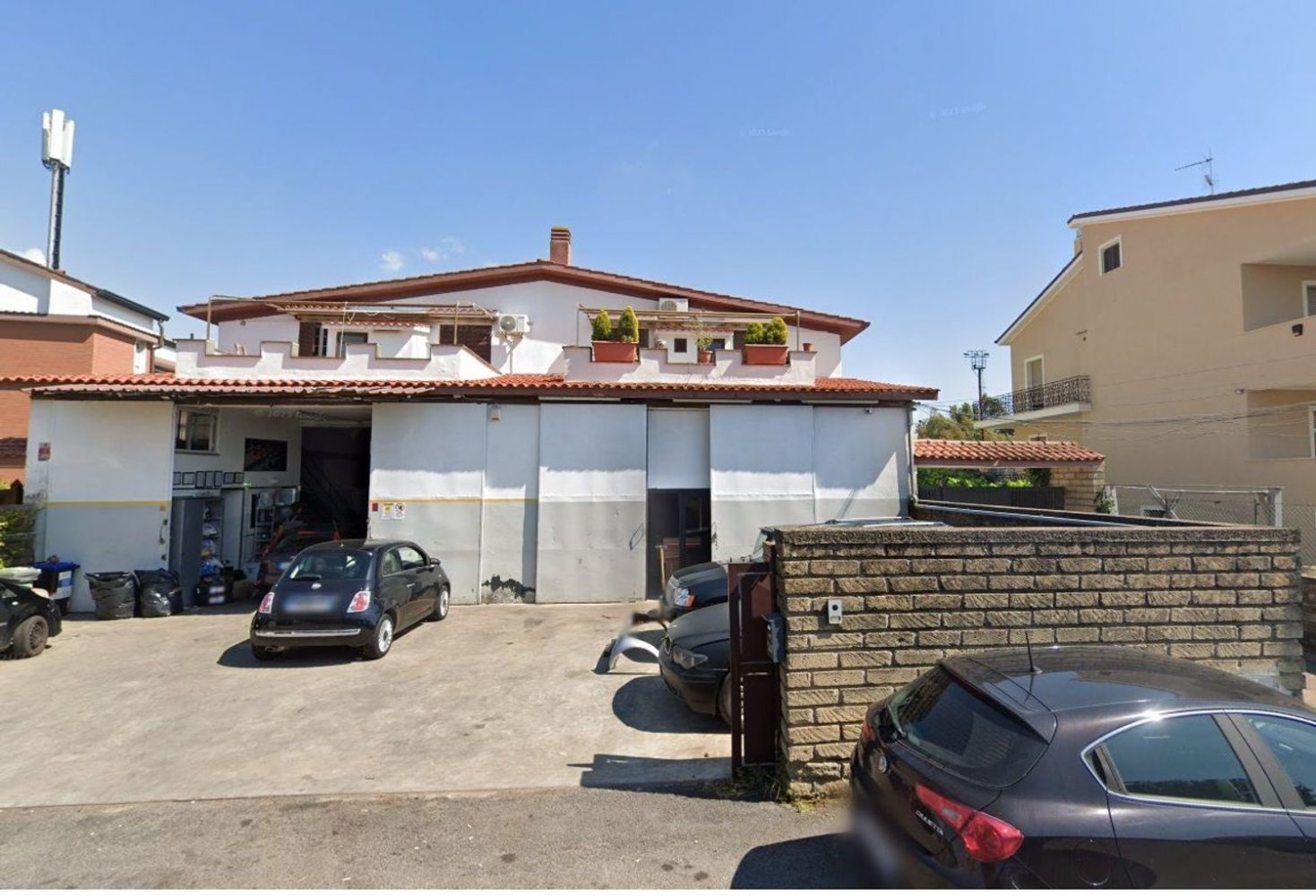 185m² Commercial property in Rome, Italy No. 107749