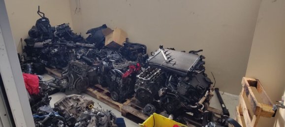 185m² Commercial property in Rome, Italy No. 107749 11