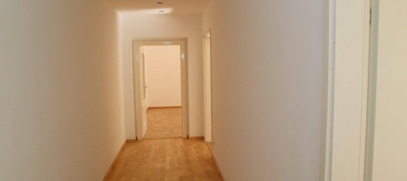 4-salle Appartement à Linz, Austria No. 240317 5