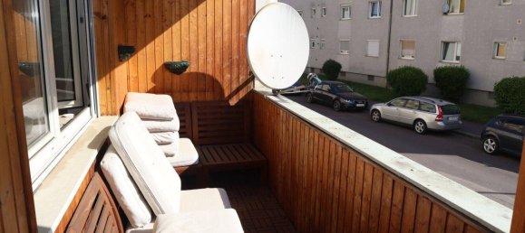 4-salle Appartement à Linz, Austria No. 240317 9