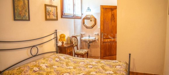 5 rooms Commercial property in Sansepolcro, Italy No. 269805 3