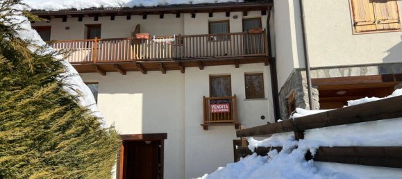 Apartamento de 2 dormitorios en Courmayeur, Italy No. 331996 7