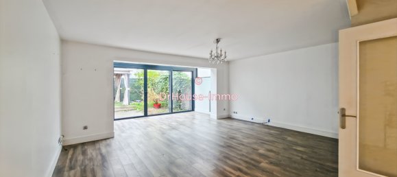 4 bedrooms House in Poissy, France No. 162744 2