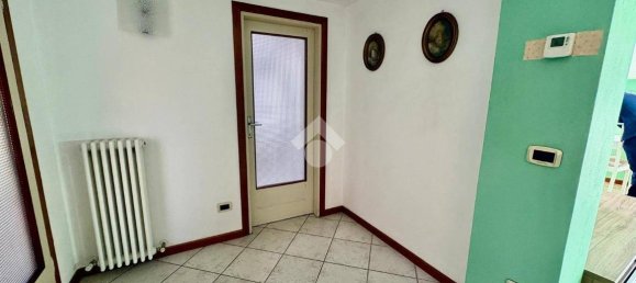 2 bedrooms Apartment in Casnigo, Italy No. 235815 8