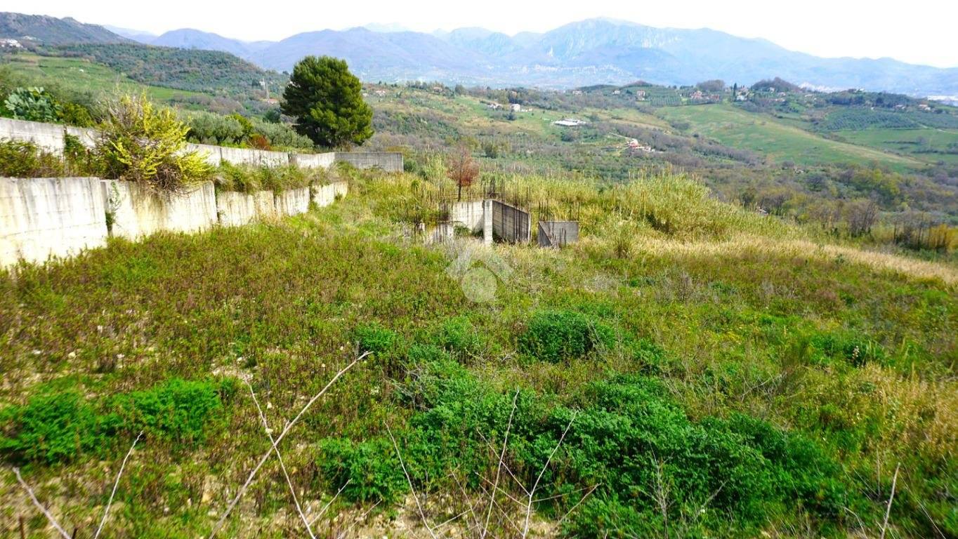 Земельный участок 30000м² в Монтекорвино Пульяно, Италия № 232912