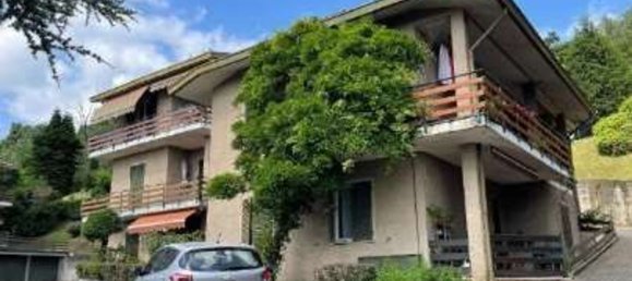 2 rooms Apartment in Missaglia, Italy No. 4247 2