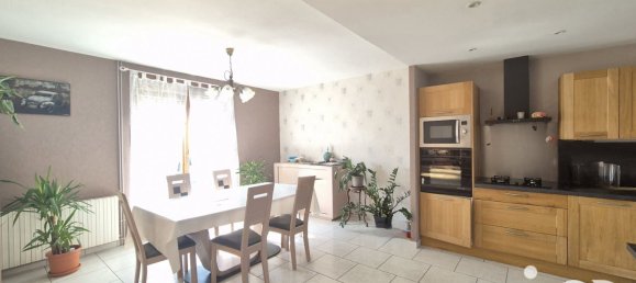 Casa de 4 dormitorios en Villers-Semeuse, France No. 39848 2