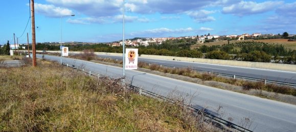 1800m² Property in Thessaloniki, Greece No. 7439 23