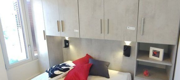 Квартира с 2 комнатами в Лиссоне, Италия № 334555 3