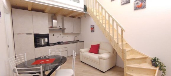 Квартира с 2 комнатами в Лиссоне, Италия № 334555 16