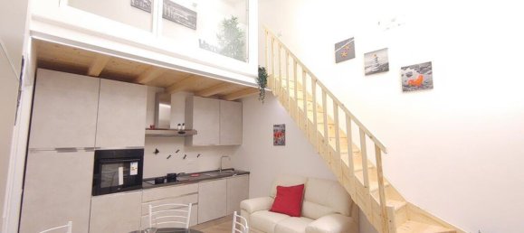 Квартира с 2 комнатами в Лиссоне, Италия № 334555 15