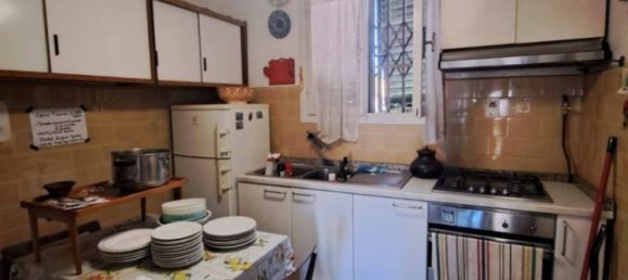 3 Schlafzimmer Haus in Florence, Italy, Nr. 306081 6