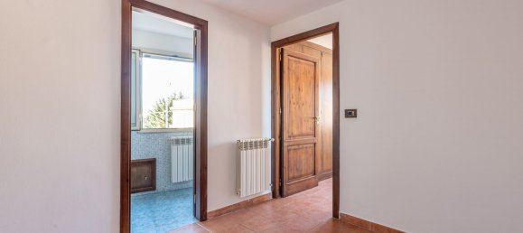 3-Zimmer Doppelhaus in Palermo, Italy, Nr. 178581 10