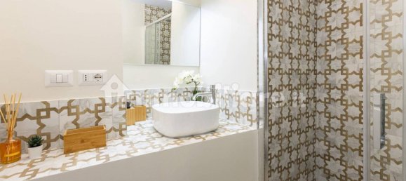 1 chambre Appartement à Milan, Italy No. 244145 5