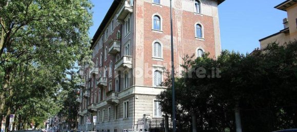 1 chambre Appartement à Milan, Italy No. 244145 15