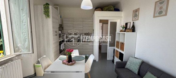 2 bedrooms Apartment in Como, Italy No. 263793 2