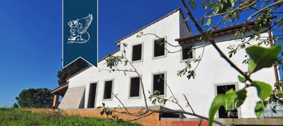 5 Schlafzimmer Haus in Lastra a Signa, Italy, Nr. 129269 4