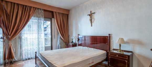 4 bedrooms Apartment in Granada, Spain No. 166630 7