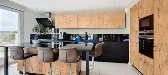 3 bedrooms Apartment in Cannes, France No. 307647 7