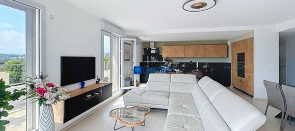 3 bedrooms Apartment in Cannes, France No. 307647 5