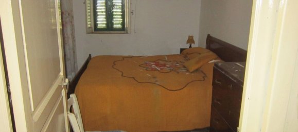 Casa de 4 dormitorios en Schiavi di Abruzzo, Italy No. 85418 7