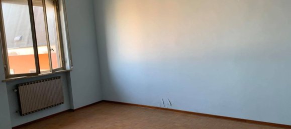 3 Schlafzimmer Wohnung in Mede, Italy, Nr. 365309 5