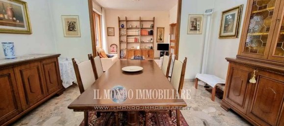 2 bedrooms Apartment in Florence, Italy No. 324438 23