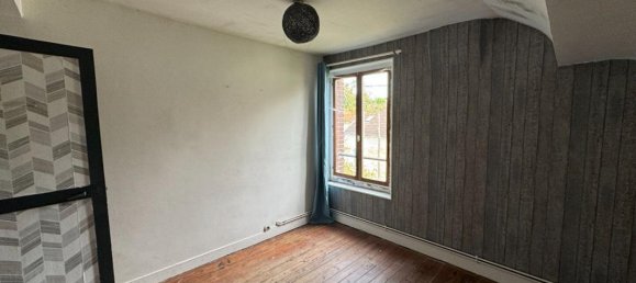 3 bedrooms House in Crepy-en-Valois, France No. 221353 17