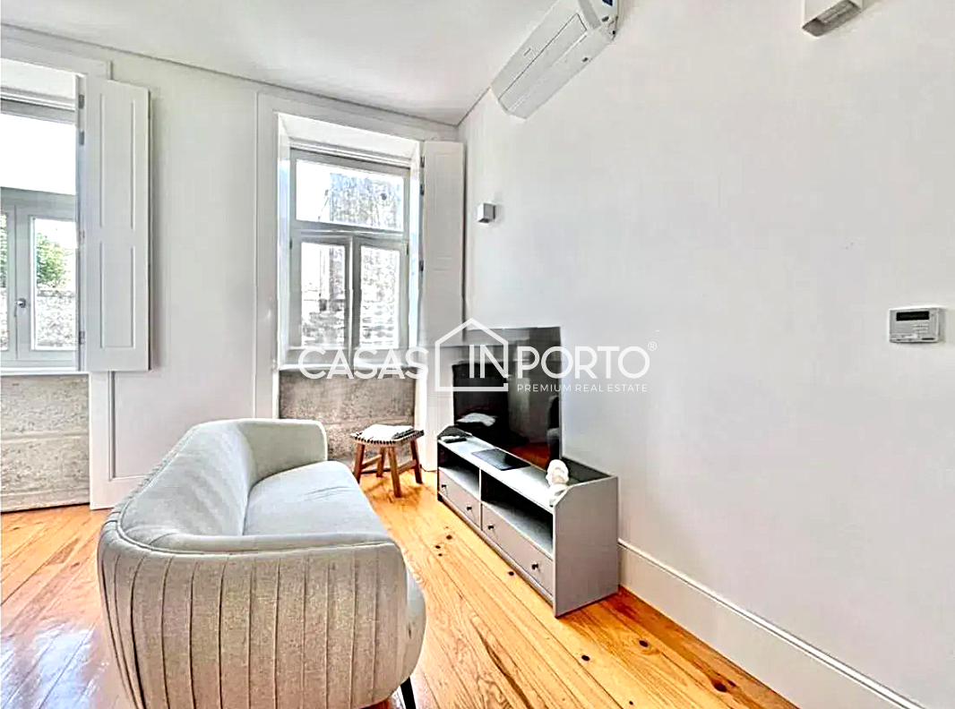 1 bedroom Apartment in Porto, Portugal No. 270537