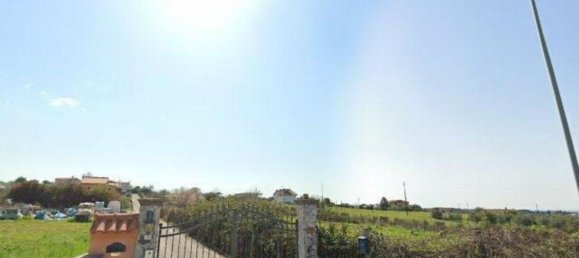 Дом с 5 комнатами в Чампино, Италия № 197623 15