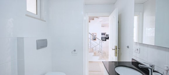 Villa de 5 habitaciónes en Kargicak, Turkey No. 17299 28